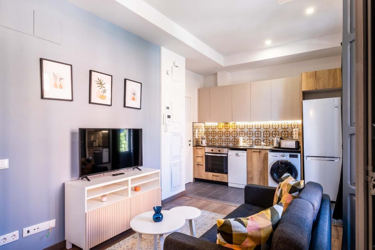 Apartment Classy With Unique Design *